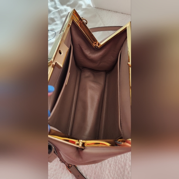 Prada Bag - Picture 7 of 15